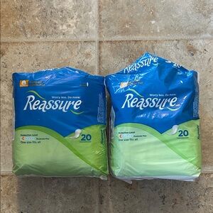 Reassure Premium Cotton Pads